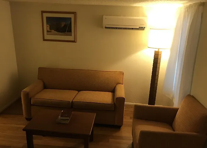 Motel Gordon James Prescott
